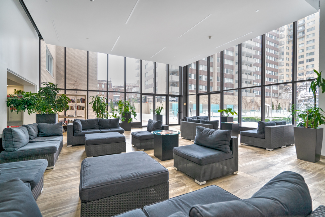 Appartement 2 Chambres a louer à Montréal (Centre-Ville) a Le Parc - Plan 01 - TrouveUnAppart – L402937
