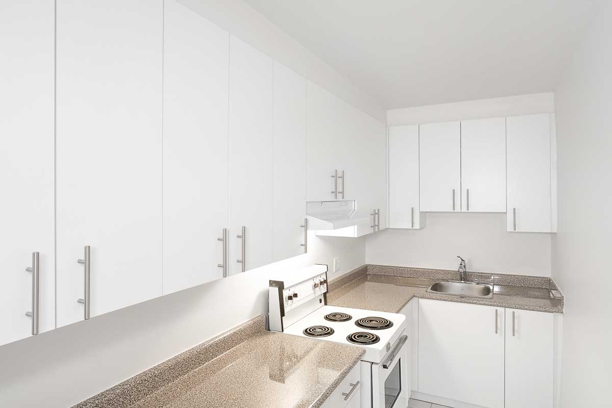 Appartement Studio / Bachelor a louer à Notre-Dame-de-Grâce a 2460 Benny Crescent Apartments - Photo 08 - TrouveUnAppart – L414812