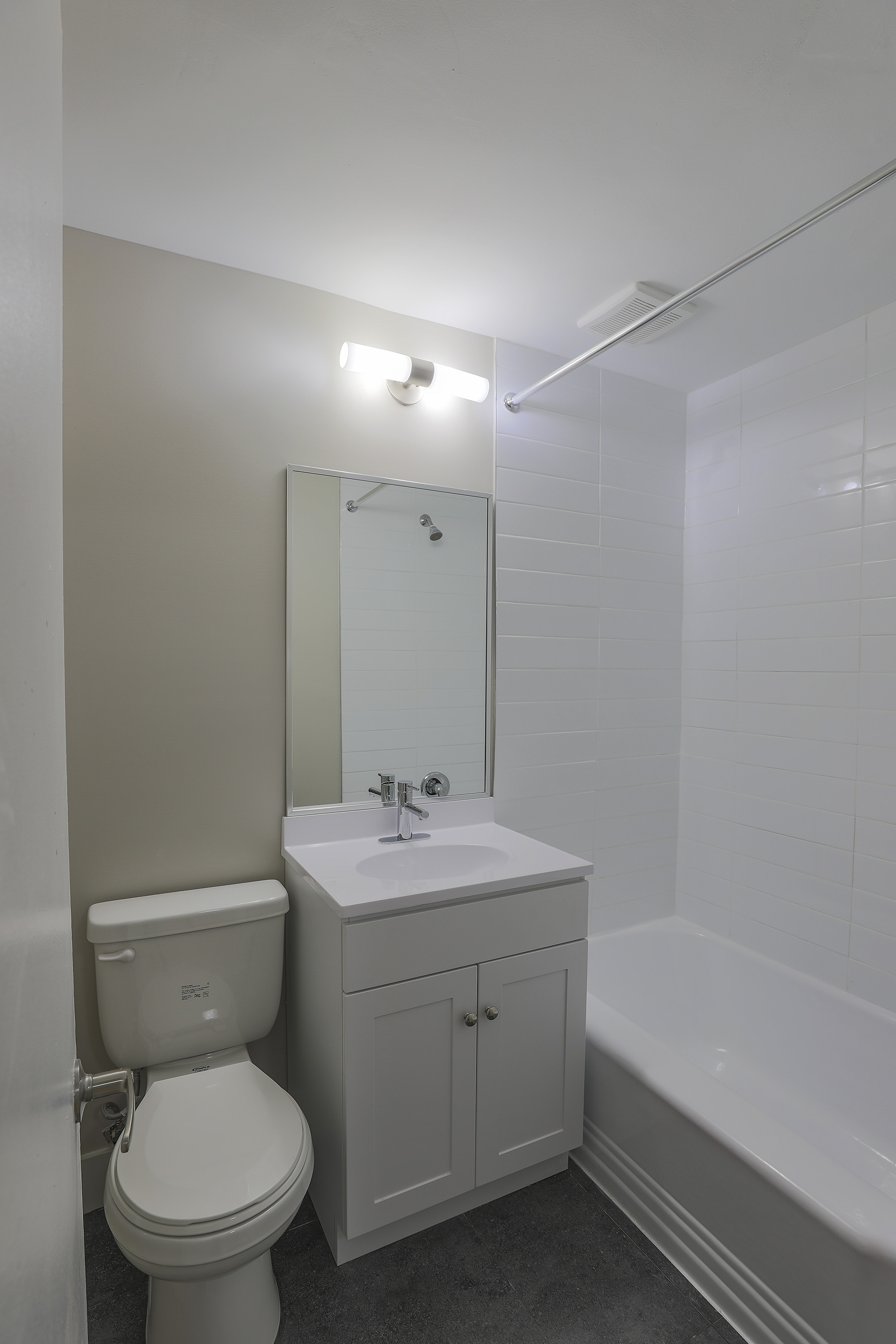 Appartement 3 Chambres a louer à Montreal Ouest a 6955 Fielding - Photo 10 - TrouveUnAppart – L401543